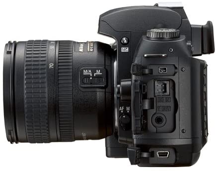 Nikon D70S 6.1MP Digital SLR Camera Kit with 18-70mm Nikkor Lens