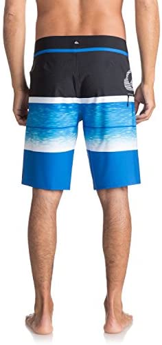 Quiksilver Men's Everyday Blocked Vee 20 Inch Boardshort Swim Trunk, Electric Blue, 40