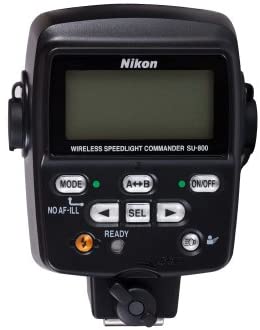 Nikon R1C1 Wireless Close-Up Speedlight Kit for Nikon Digital SLR Cameras