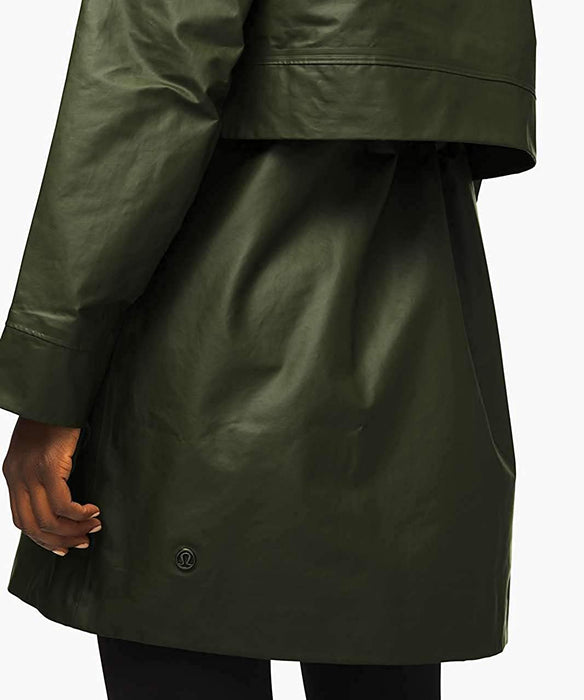 Lululemon Into The Drizzle Jacket (Landscape Green/Willow Green Size 4)
