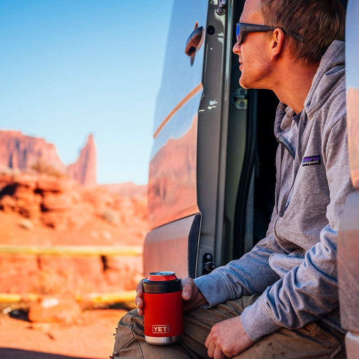 YETI Rambler Colster, Vacuum Insulated