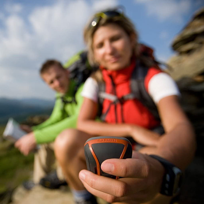 Garmin Dakota 20 Waterproof Hiking GPS (Discontinued by Manufacturer)