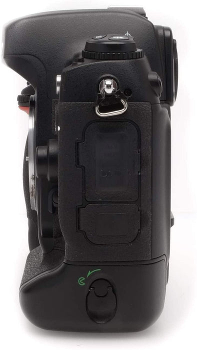 Nikon D2X DSLR 12.4 MP Camera