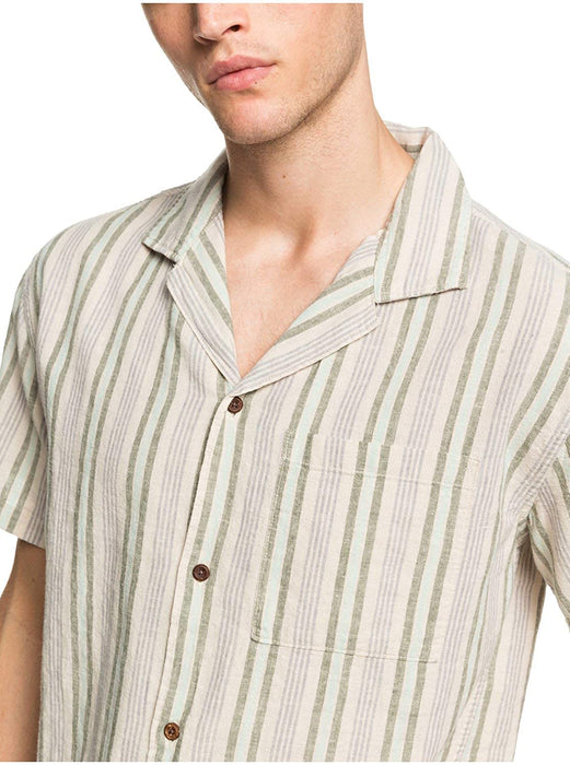 Quiksilver Men's Coconut Dingo Short Sleeve Woven