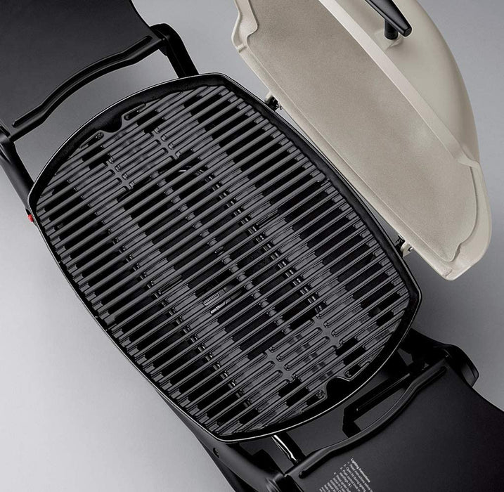 Weber 53060001 Q2000 Liquid Propane Grill,White