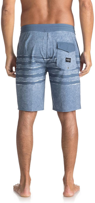 Quiksilver Men's Madhouse Beachshort 20 Swim Trunk