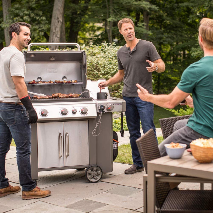 Weber 61016001 Genesis II E-335 3-Burner Liquid Propane Grill