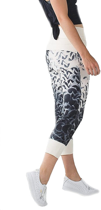 Lululemon Women's Dance to Yoga Pant Size 4