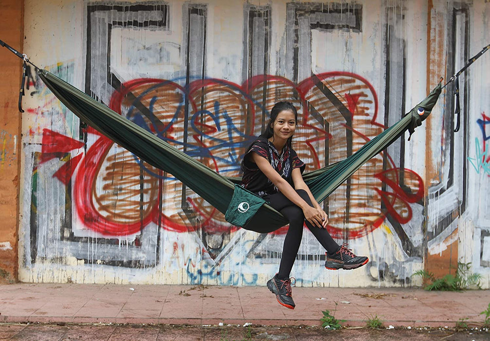Ticket to the Moon Fair Trade & Handmade 1-2 Person King Size Lightweight Hammock for Traveling, Camping and Everyday Use, XXL, only 700g, Parachute-Silk, Set-Up < 1 min.