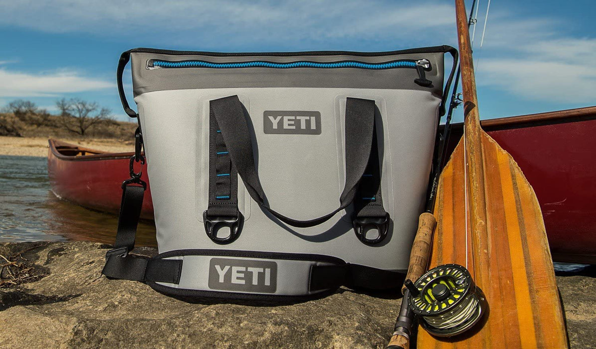 YETI Hopper TWO  Portable Cooler