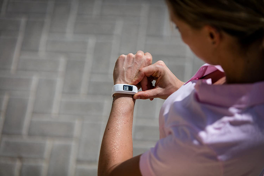 Garmin vivofit 3, Activity Tracker with 1+ Year Battery Life, Sleep Monitoring and Auto Activity Detection