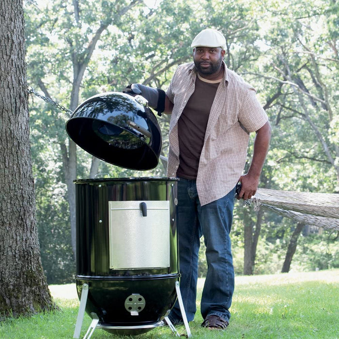 Weber 22-inch Smokey Mountain Cooker