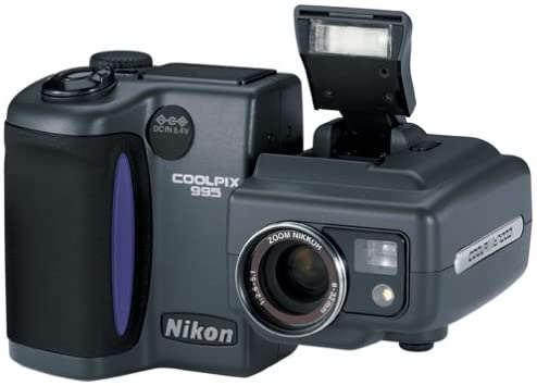 Nikon Coolpix 995 3.2MP Digital Camera with 4x Optical Zoom