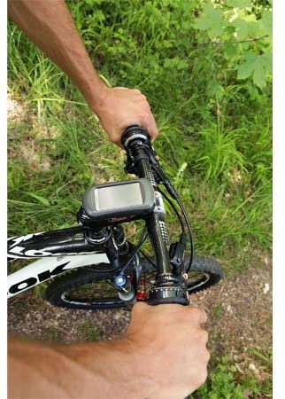 Garmin Oregon 700 Handheld GPS & Colorado/Oregon Series Bike Mount
