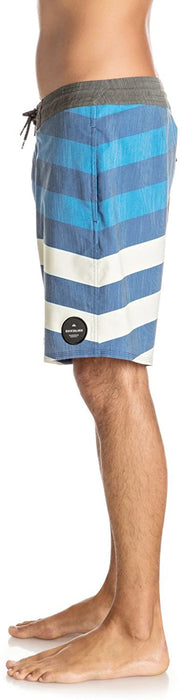 Quiksilver Men's Crypt Brigg Beachshort 18 Boardshort