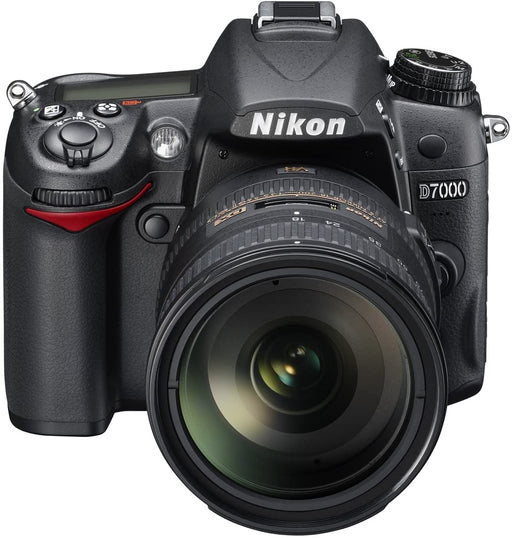 Nikon D7000 18-200VRII lens kit 16.2MP DSLR Camera with 3.0-Inch LCD