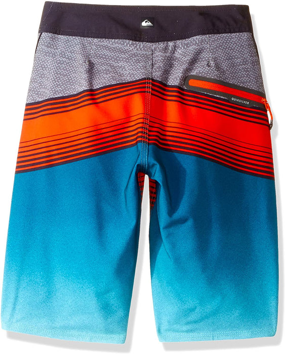 Quiksilver Boys' Big Division Fade Youth 19