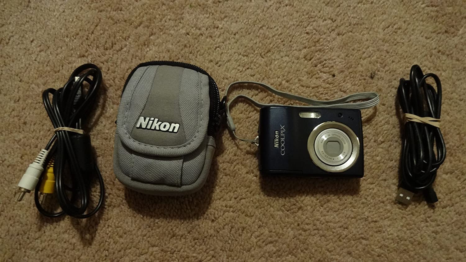 Nikon Coolpix L14 7.1MP Digital Camera with 3x Optical Zoom (Blue) (OLD MODEL)